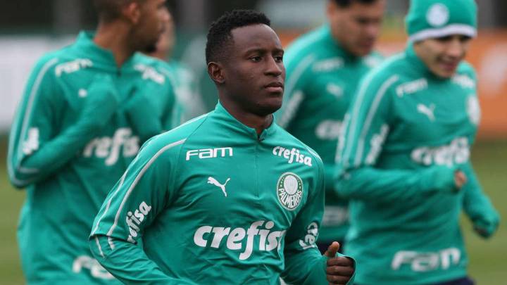 Envigado pide el pago a Palmeiras por Iván Angulo