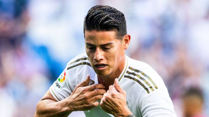 James se quita la camiseta tras su gol con el Madrid al Granada