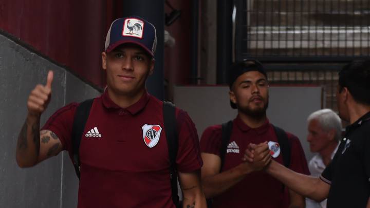 Desde Qatar insisten por llevarse a Juanfer Quintero