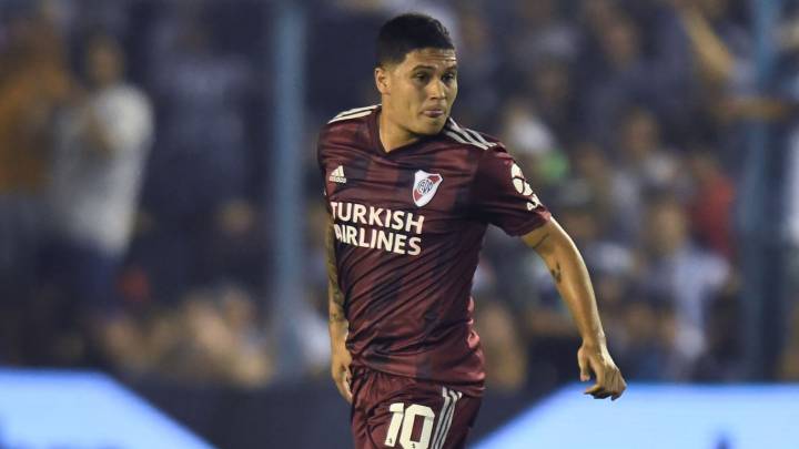 El entorno de Juan Fernando Quintero espera una oferta de 10 millones de dólares limpios.