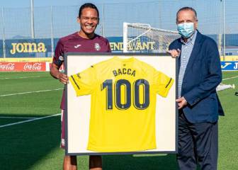 Villarreal le rinde homenaje a Bacca por sus 100 partidos