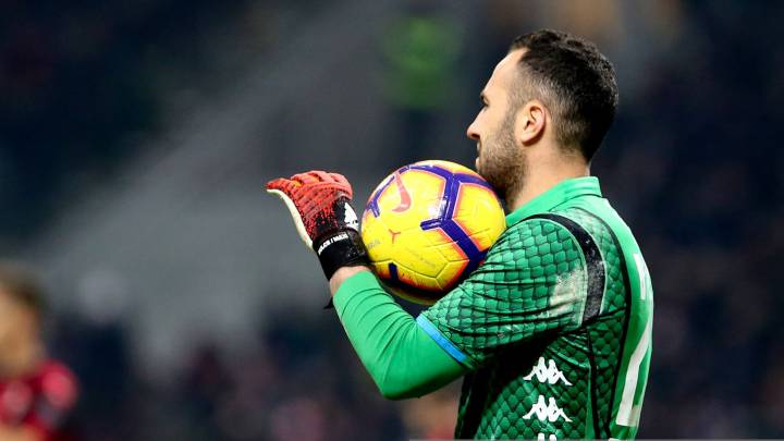 Napoli - Milan: Horarios, cómo y dónde ver el partido de la jornada 32 de la Serie A 2019/2020 que se jugará en el San Paolo de Nápoles a las 2:45 p.m.