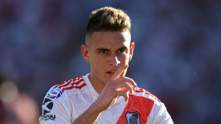 Lazio estaría interesado en Rafael Santos Borré.