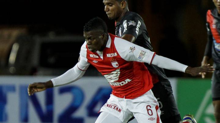 Félix Micolta en 2013 jugando para Independiente Santa Fe
