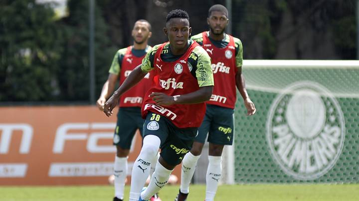 Iván Angulo se despide de Cruzeiro y volverá a Palmeiras