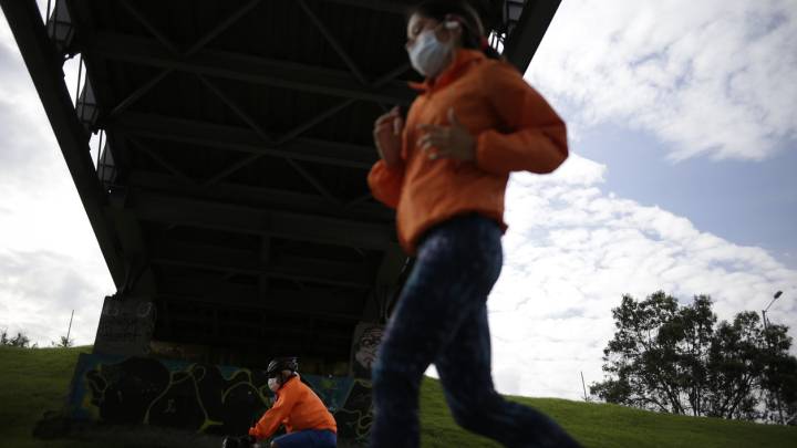 Cuarentena en Colombia: En el decreto 1076 del 28 de julio del 2020, el Gobierno Nacional ratificó en las excepciones los horarios para hacer deporte