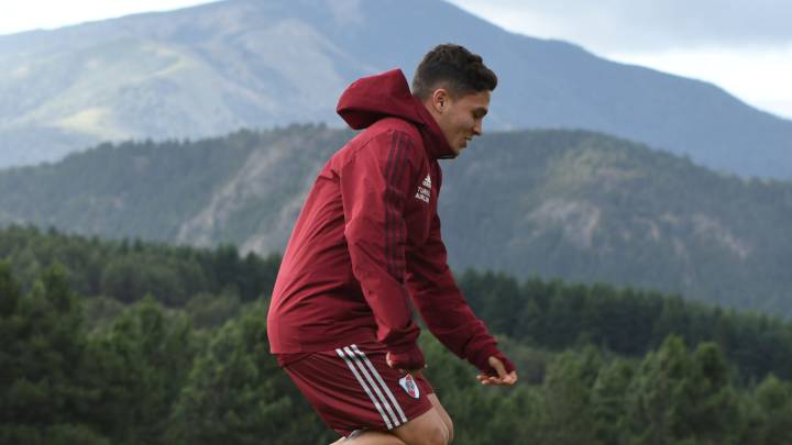 Juan Fernando Quintero se perderá el regreso a prácticas con River Plate.