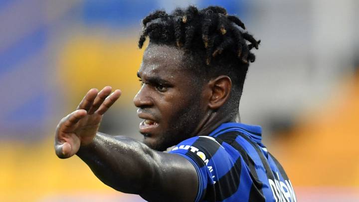 Duván Zapata sería remplazado en Atalanta con un jugador belga