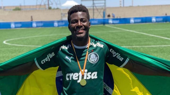 Kaique Ferraz, jugador de Palmeiras que llegará a Millonarios.
