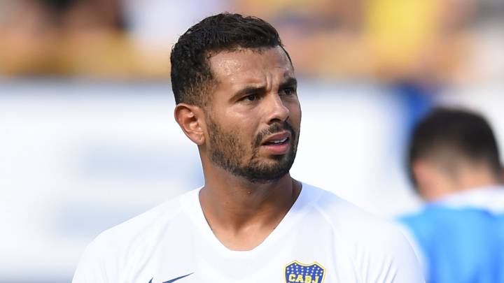 Hasta cuando se quedaría Edwin Cardona en Boca Juniors.