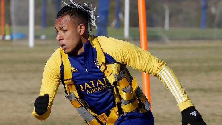Sebastián Villa, extremo colombiano de Boca Juniors