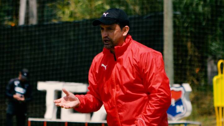 Aldo Bobadilla durante un entrenamiento con Medellín.