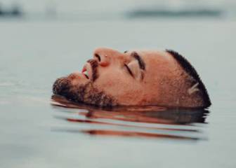 A Maluma le vuelven a recordar a Neymar por su corte