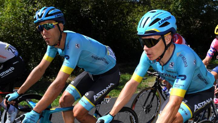 Miguel Ángel 'Supermán' López y Omar Fraile del Astana Pro Team