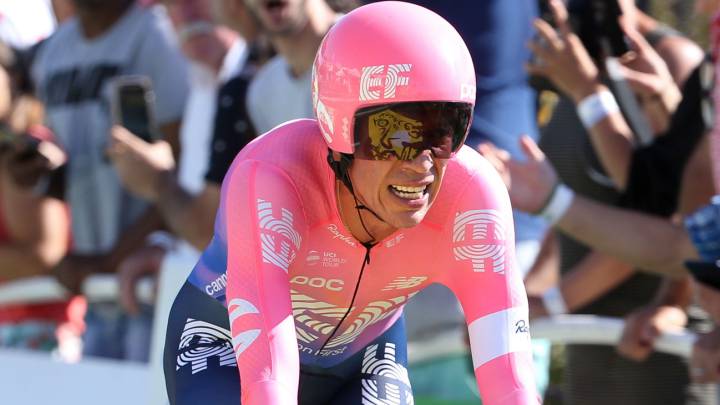 Rigoberto Urán en la contrarreloj del Tour de Francia 2019