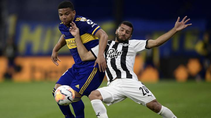 Boca Juniors recibió a Libertad de Paraguay en el desarrollo de la quinta jornada de la Copa Conmebol Libertadores en el estadio La Bombonera