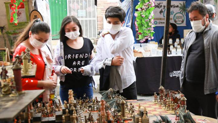 Casos, muertes y pacientes recuperados por coronavirus en Colombia a este jueves 1 de octubre de 2020. El país lleva 829.679 casos por COVID-19