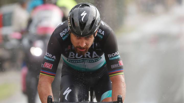ganó la décima etapa del Giro de Italia que comenzó en Lanciano y terminó en Tortoreto tras 177 kilómetros de recorrido