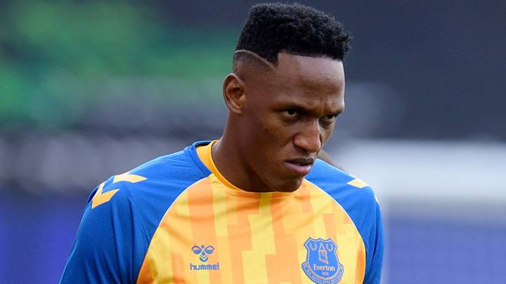 Yerry Mina se perdería el clásico Everton vs. Liverpool