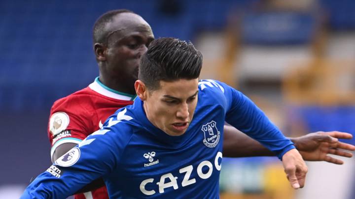 James Rodríguez es uno de los jugadores que más faltas recibe en la Premier League