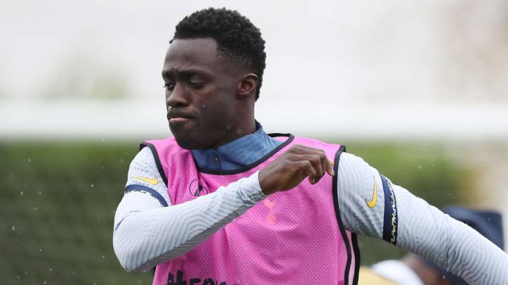 Davinson Sánchez habla antes del partido de Europa League