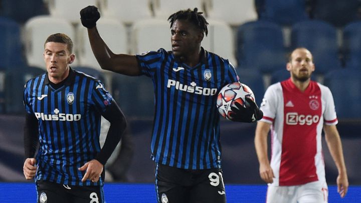 Duván Zapata entra al top 5 de goleadores colombianos en Champions