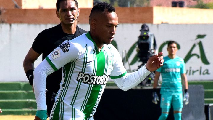 Jarlan Barrera ante Patriotas