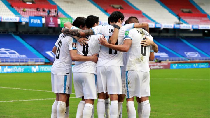 Selección Uruguay ante Colombia