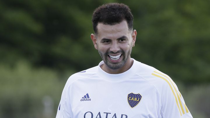 Edwin Cardona convocado por Boca para enfrentar a Lanús