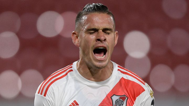 Rafael Santos Borré y Jorge Carrascal, convocados por River Plate para Copa Libertadores