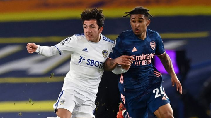 Ian Poveda jugó 10 minutos en empate de Leeds ante Arsenal