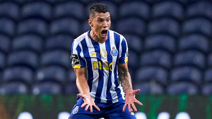 Matheus Uribe no jugará con Porto ante Marsella
