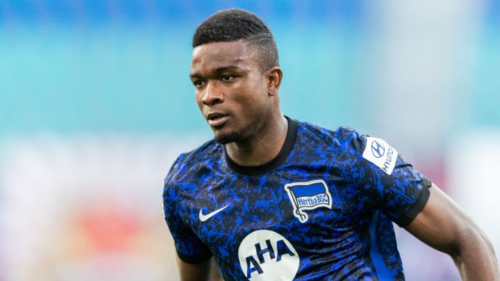 Jhon Córdoba se valoriza en Hertha Berlín.