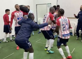 ¡Baile y alegría! Así celebró el Junior su clasificación