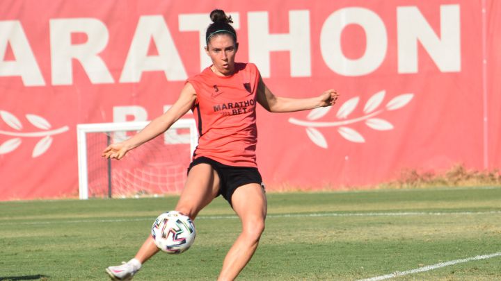 Natalia Gaitán, defensora del Sevilla, habló de cómo va su recuperación luego de sufrir una lesión de ligamento cruzado anterior de la rodilla izquierda