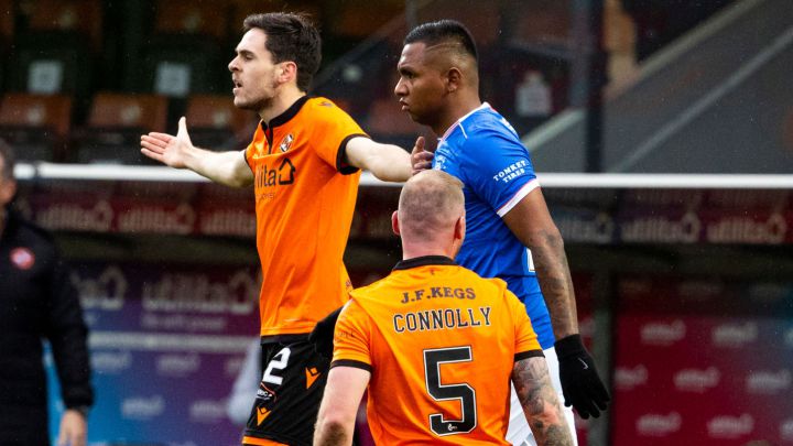 Alfredo Morelos recibe elogios de Mark Connolly