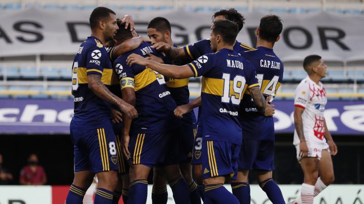 Boca Juniors y River Plate se enfrentan en el primer superclásico del año. El encuentro se disputará en La Bombonera y tendrá presencia colombiana