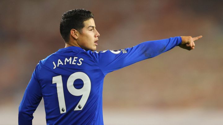 James Rodríguez, una de las figuras del triunfo de Everton sobre Wolverhampton.