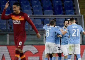 Lazio golea en el clásico y escala en la tabla