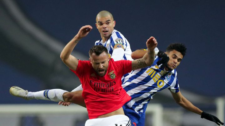 Porto empata con Benfica