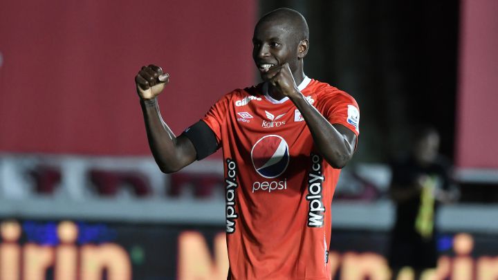 Adrian Ramos con problemas de salud.