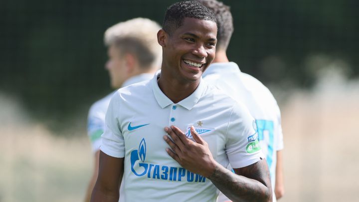 Wilmar Barrios, volante del Zenit, recordó sus inicios en el fútbol y habló de su evolución como jugador en su posición, destacó que ha ido mejorando