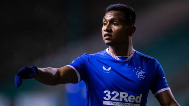 Dalglish defiende a Morelos por supuesta agresión