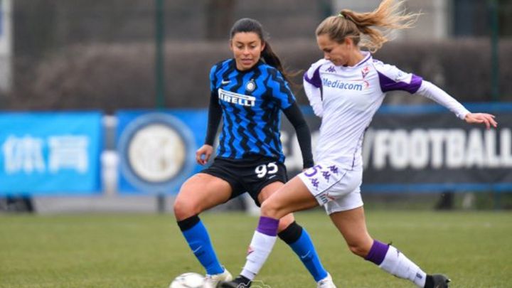 Inter de Milan cayó por la mínima en ante la Fiorentina pero clasificó a la semifinal de la Copa Italia. Yoreli Rincón disputó los 90 minutos de partido