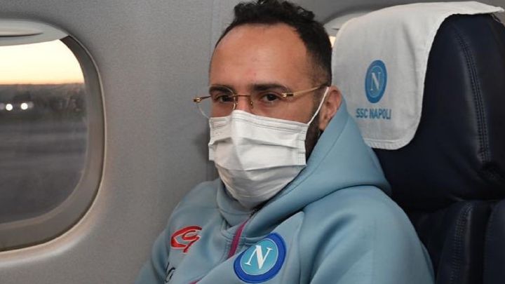 David Ospina, en un avión del Napoli