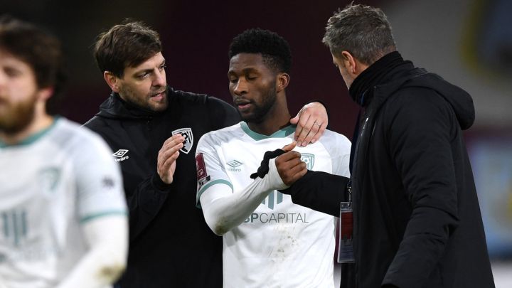 Jefferson Lerma se perderá los cuartos de final de FA Cup