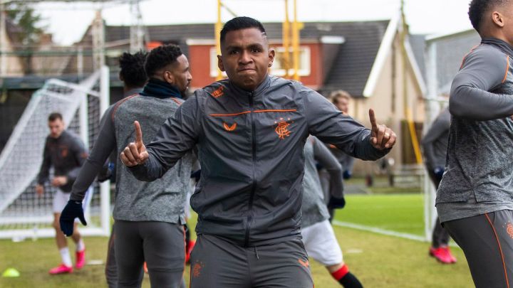 Steven Gerrard habló sobre el regreso de Alfredo Morelos con Rangers en Europa League.
