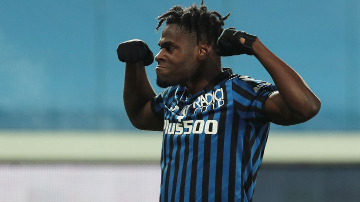 Duván Zapata se guardaría ante Napoli para enfrentar a Real Madrid