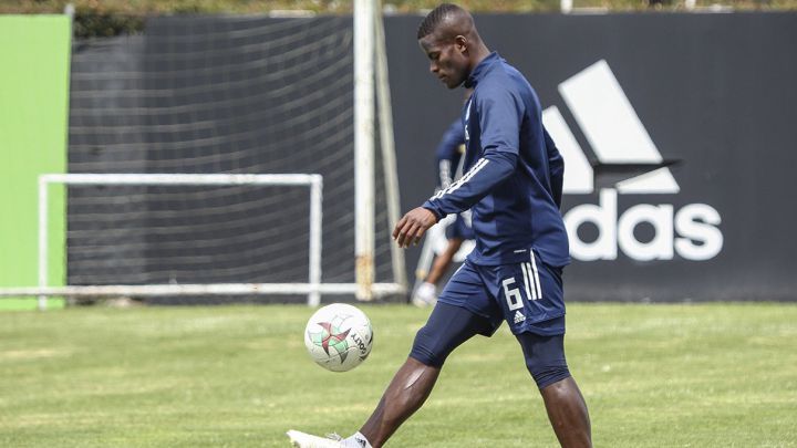 Jorge Bermúdez, director de la Secretaría Técnica de Boca Juniors, habló de la situación de Andrés Felipe Román. Agradeció que se le descubrió a tiempo
