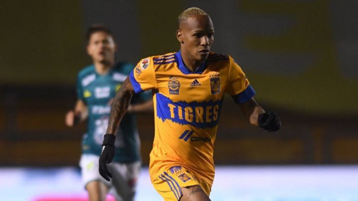 Luis Quiñones, jugador de Tigres UANL